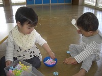 これに入れるね