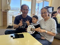 祖父母との写真
